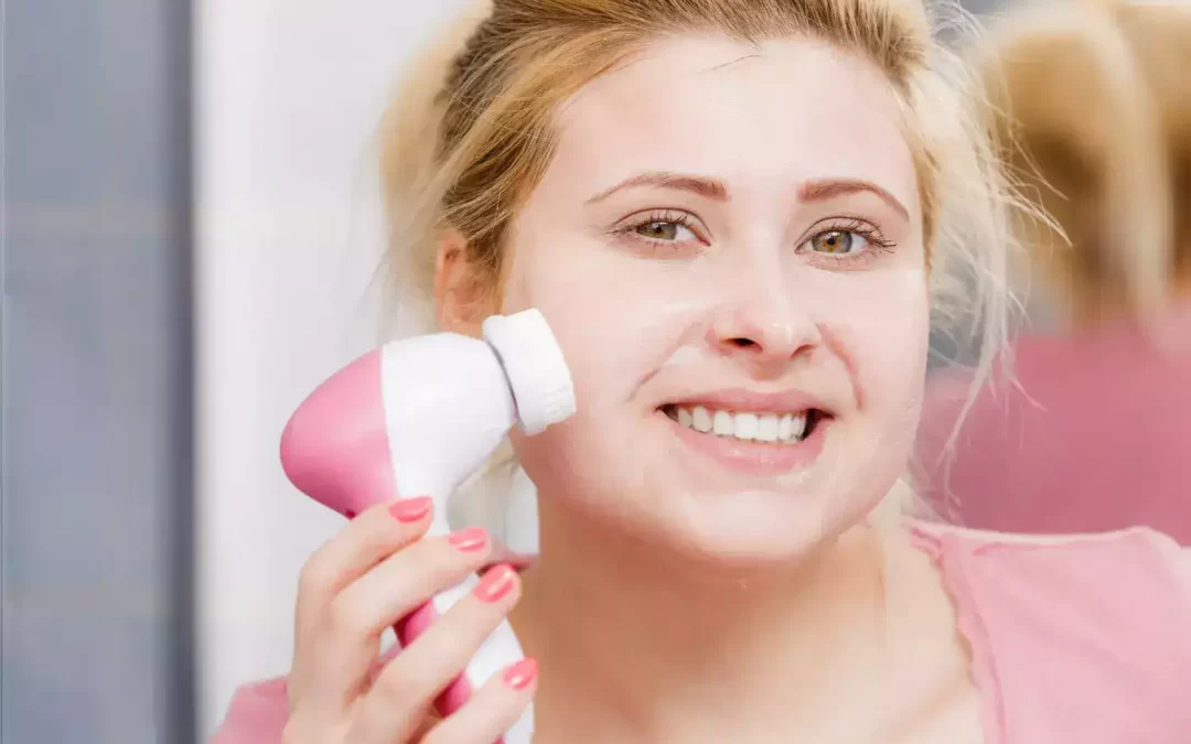 Facial Cleansing Brush
