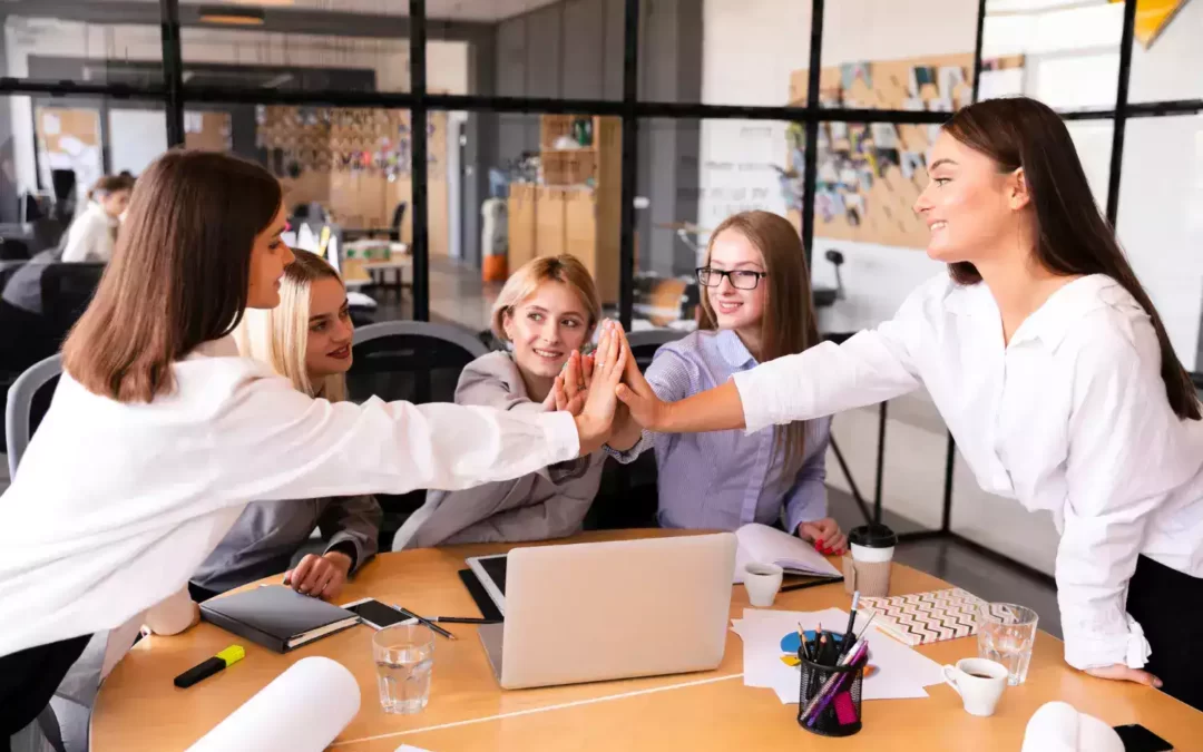 What is the Difference between Successful Women and Successful Men