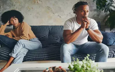 How to Fix Emotional Distance in a Relationship and Reconnect